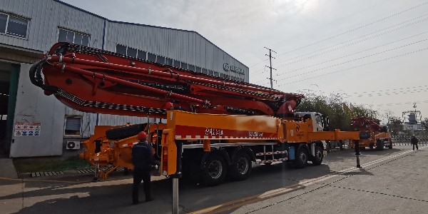 混凝土泵車施工需要多大的場地呢？
