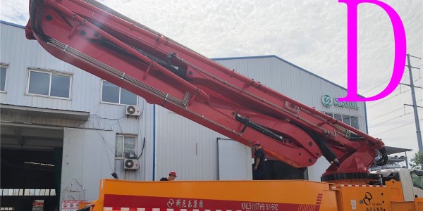 學(xué)會下面3點，小型混凝土泵車高效使用