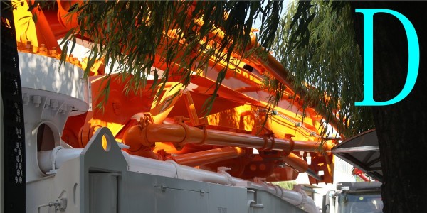 小型混凝土泵車冒黑煙？哪里出了問題？