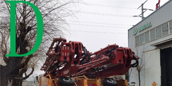 混凝土泵車較混凝土輸送泵的優勢有什么？