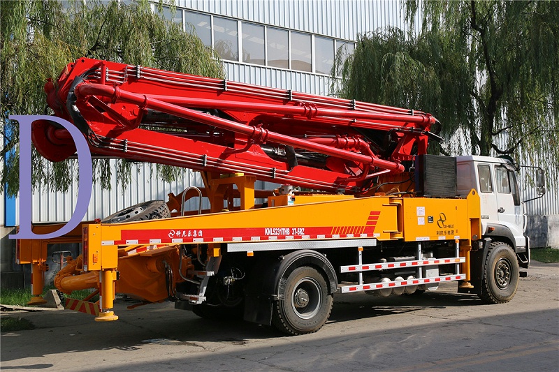 青島混凝土泵車價格 (11)