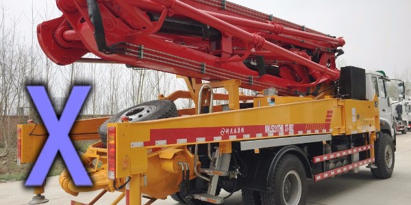 小型泵車—澆注時，所泵送的骨料出現空隙該咋辦？