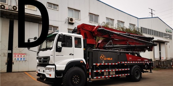 需仔細檢查混凝土泵車的哪幾部分？