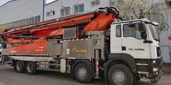 科尼樂58米泵車針對大型施工而設計，適合多種工地工況