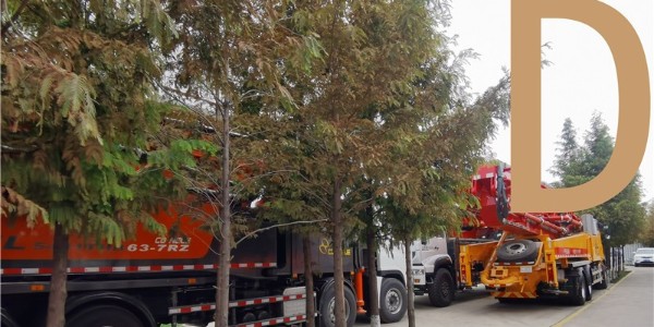 加強(qiáng)對(duì)蓄電池的保養(yǎng)，注意外界氣溫